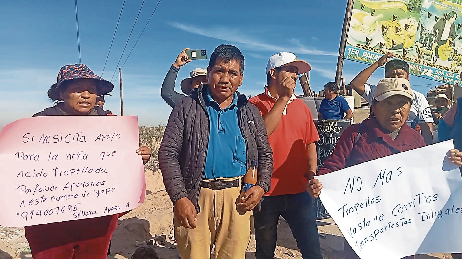 Vecinos protestaron en la vía Arequipa- La Joya. Foto: GEC.