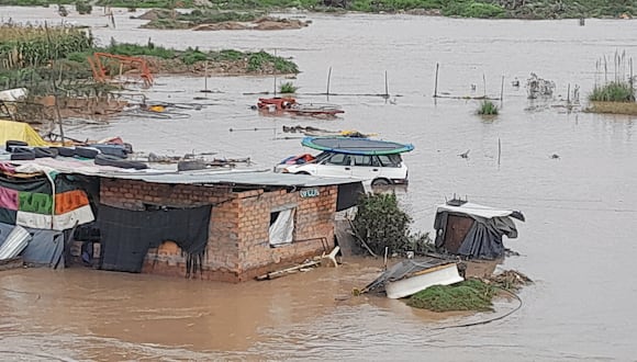Familias lo pierden todo por crecida del río Mantaro al sur de Huancayo