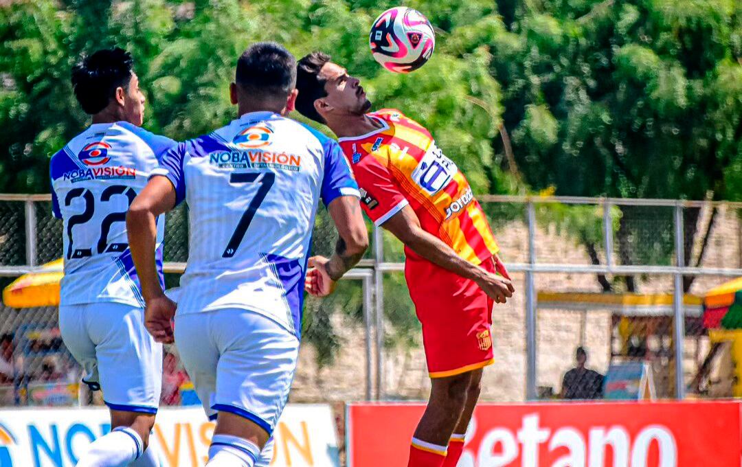 En un partido de trámite regular piuranos y sullaneros empatan a cero goles.