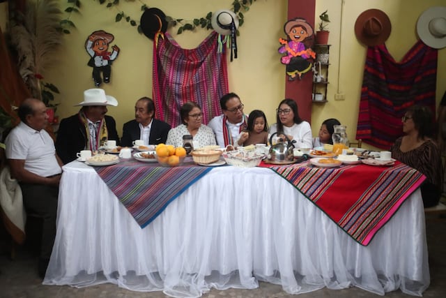 Roberto Sánchez: así fue el desayuno electoral junto a su familia en Huaral (Fotos: Jesús Saucedo/GEC)