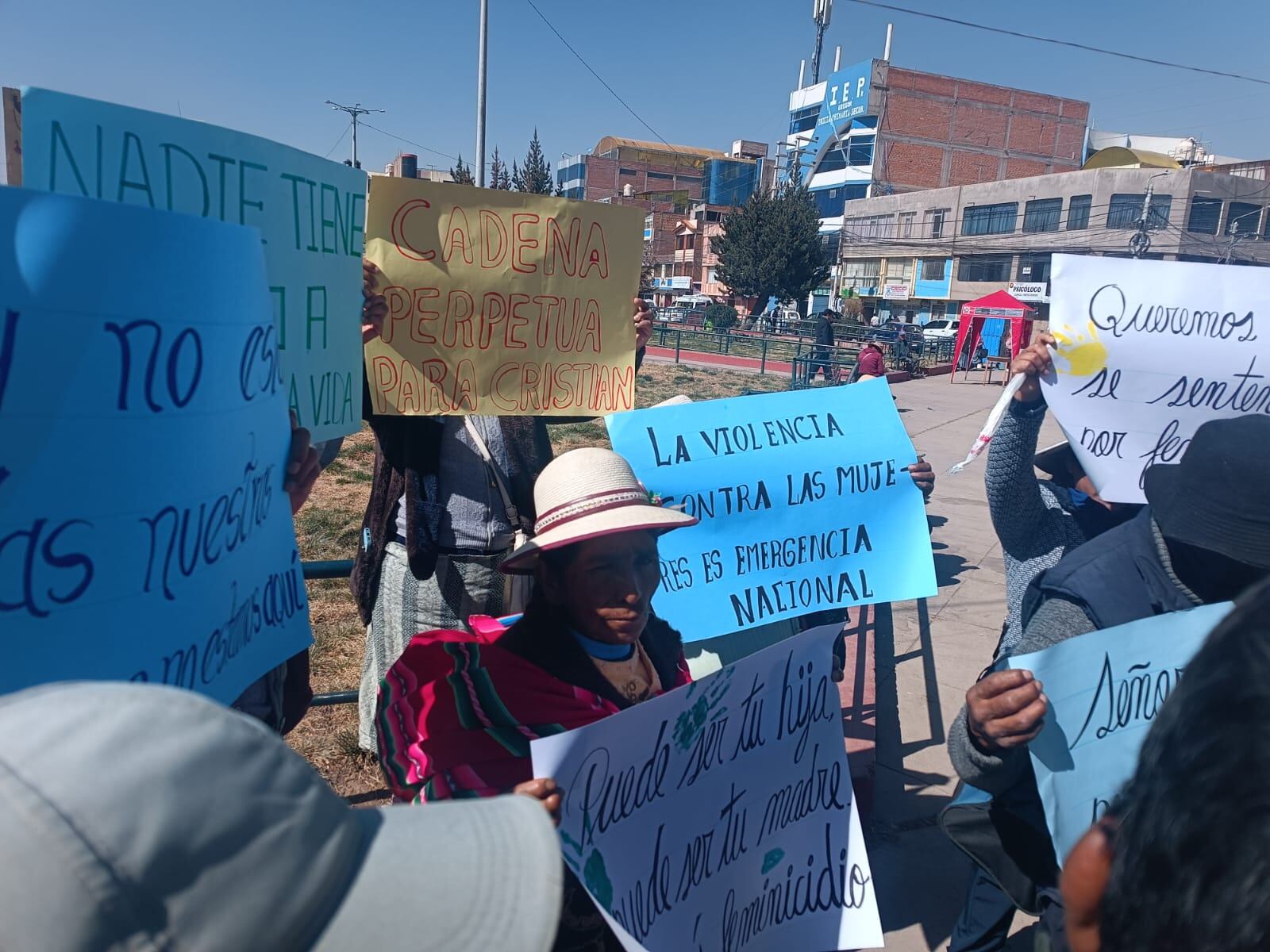Familiares de la víctima exigen máxima sanción para feminicida. Foto/Feliciano Gutiérrez.