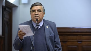 Alex Paredes plantea que haya reelección de congresistas, alcaldes y gobernadores regionales