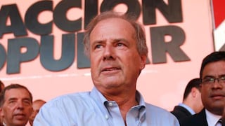 AP expulsará a Barnechea y a Cinthia Pajuelo