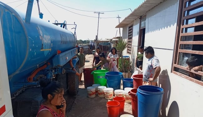 Venta de agua prolifera en San José por falta de obra.