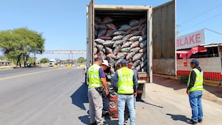 Piura: Decomisan 25 toneladas de carbón de algarrobo que transportaban con guía falsa