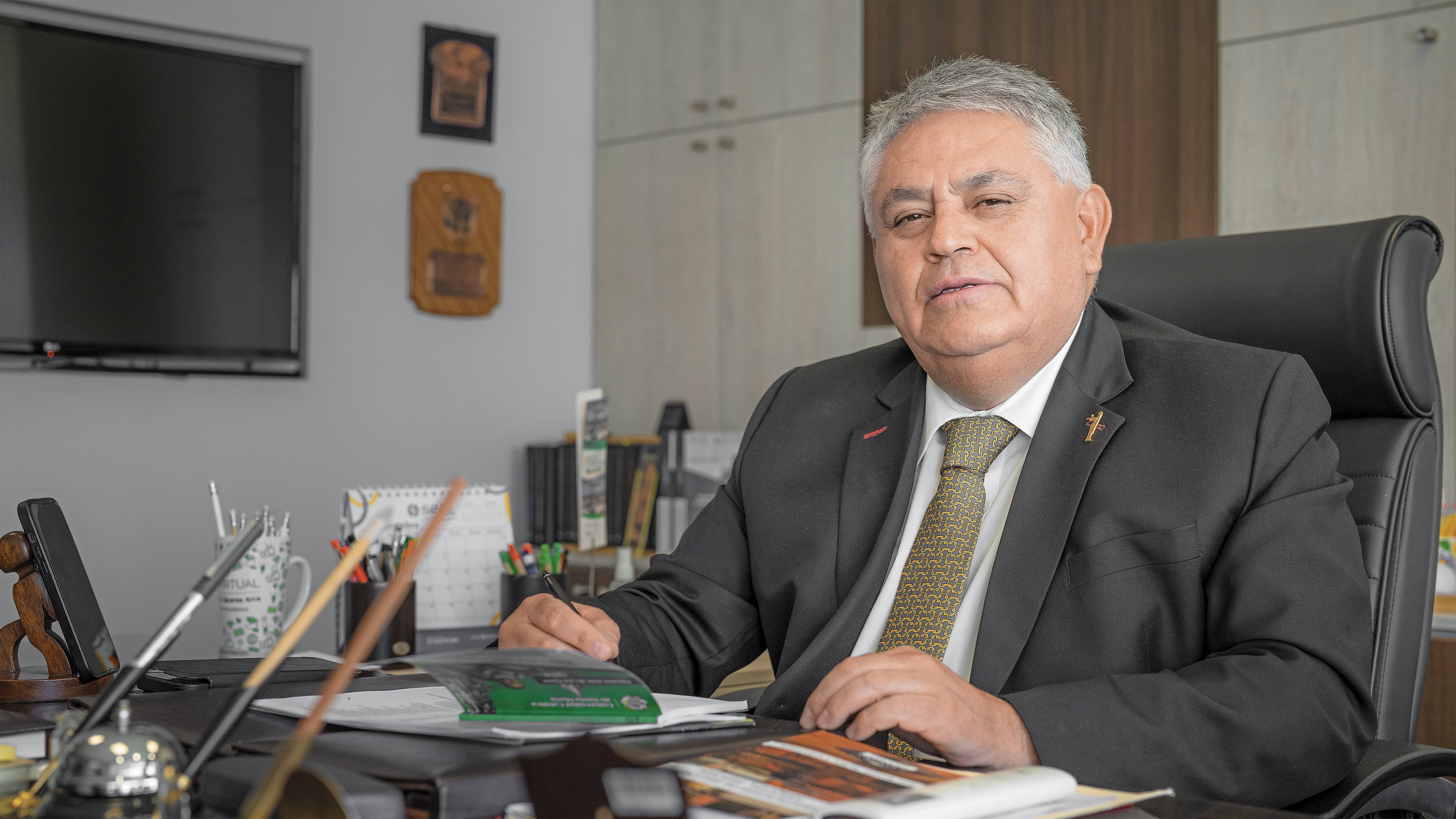 Jorge Luis Cáceres, rector de la Universidad Católica Santa María de Arequipa. Foto: UCSM.