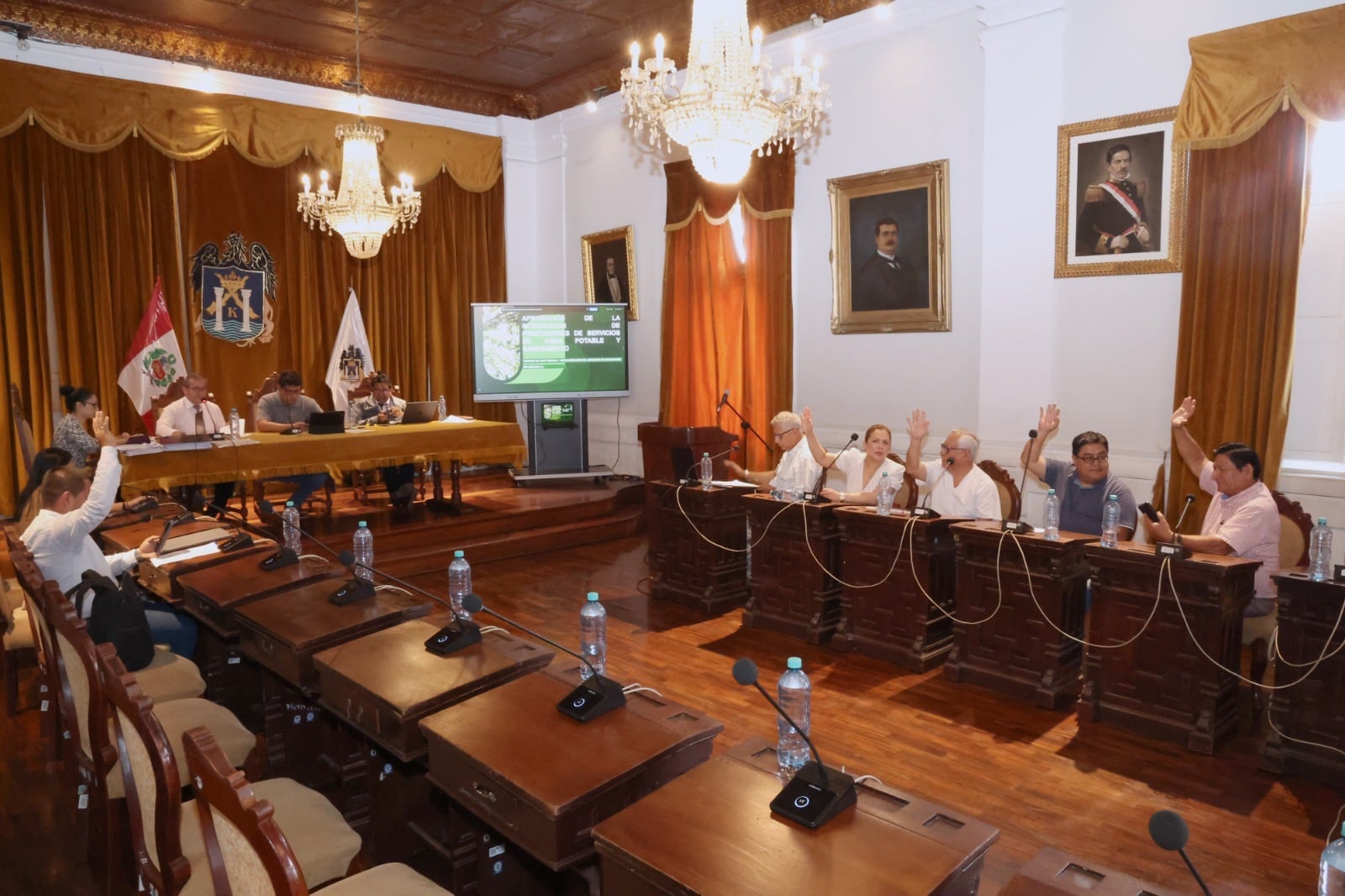 Más de 82 mil habitantes reciben agua y alcantarillado hace diez años.