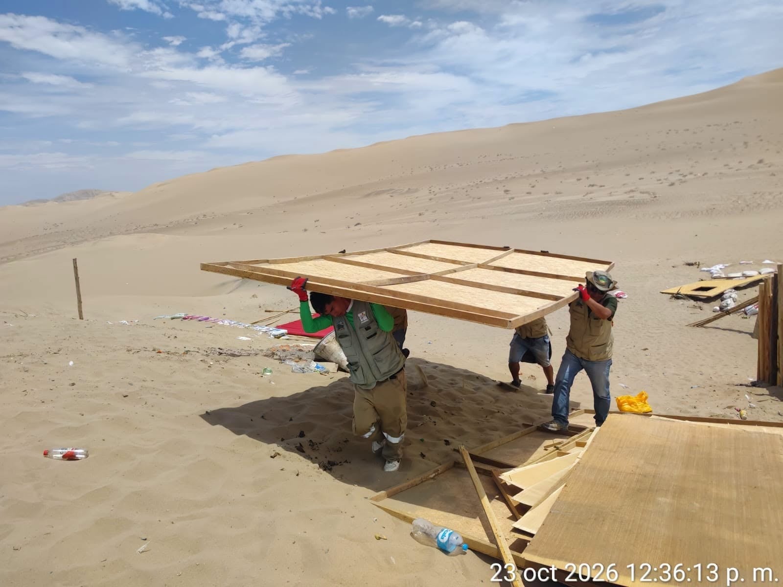 Ica: desalojo pacífico y garantizan protección del Área de Conservación Regional Laguna de Huacachina