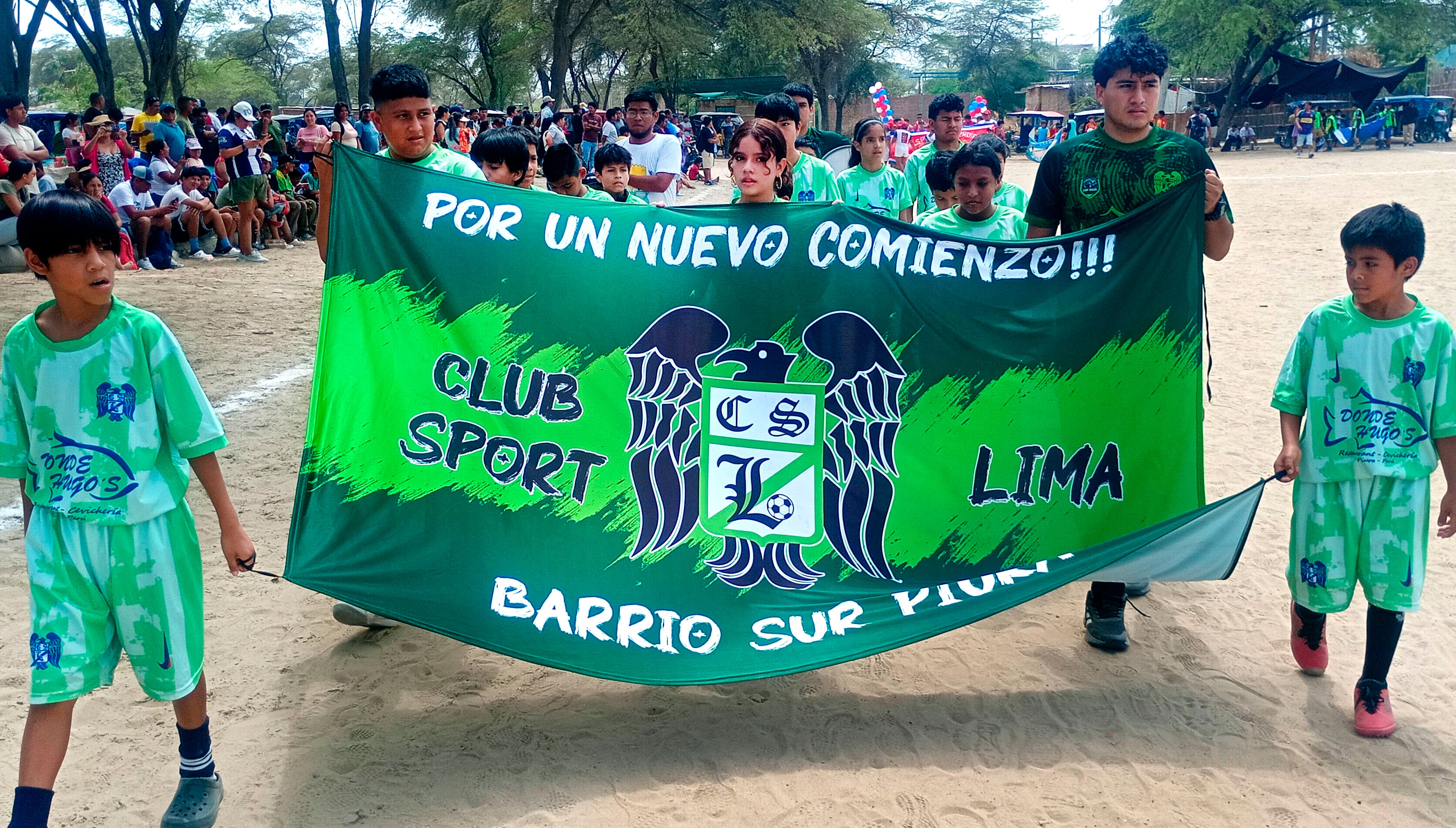Dieciséis equipos participan en el campeonato que se realiza en Los Canchones de la Villa La Legua.
