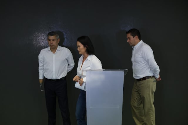 Keiko Fujimori pide ampliar horario de votación por mesas no instaladas (Fotos: Hugo Pérez /@photo.gec)