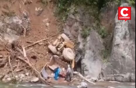 Satipo: Operario grave al caer con todo y maquinaria a un abismo