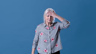 ¿Olvidos frecuentes o pérdida de peso? Seis señales que pueden alertar problemas de salud en adultos mayores