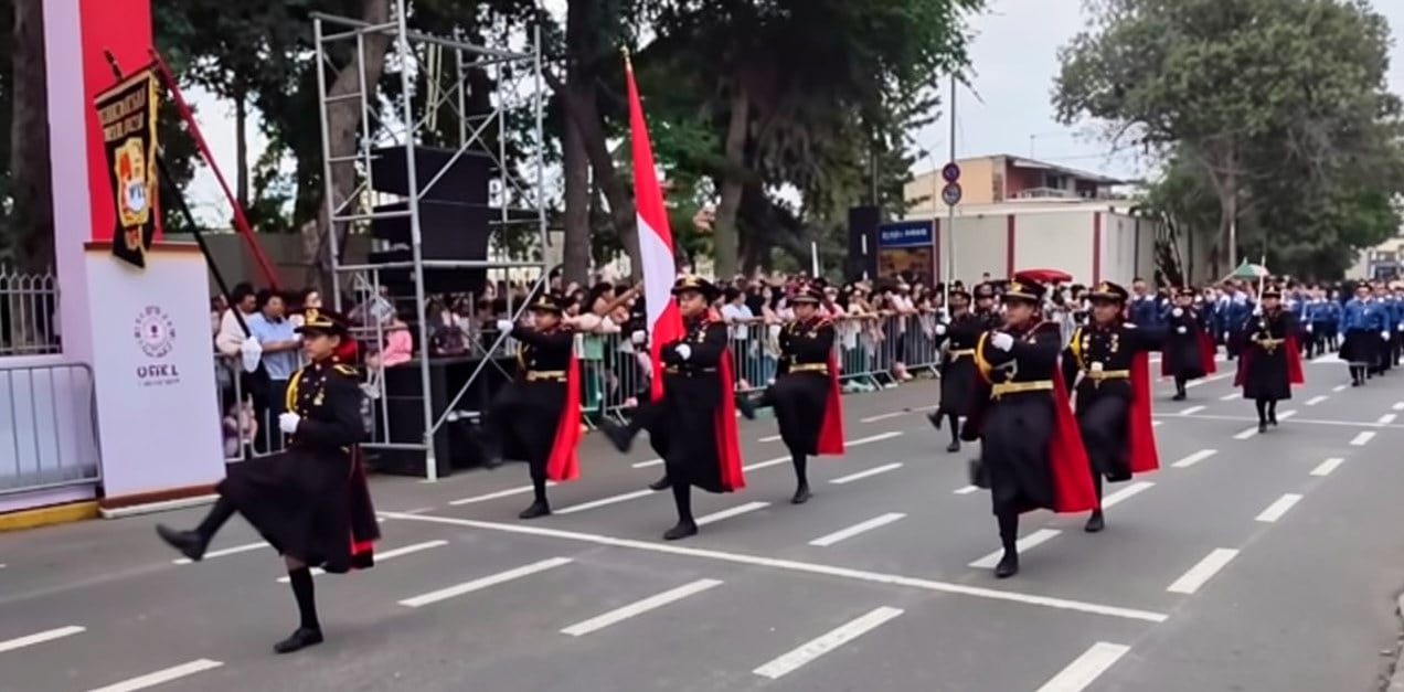Colegio Muro Zapata se llevó aplausos de la ciudadanía.