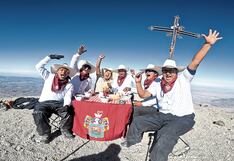 Aniversario de Arequipa: Comieron adobo en la cima del volcán Misti