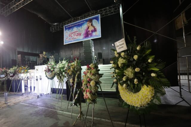 Fanáticos le dan el último adiós a la ‘Muñequita Milly’ en emotivo velorio en Ate FOTO:  Alessandro Currarino / @photo.gec