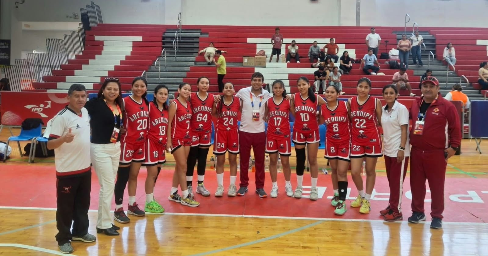 Selección arequipeña en básquet damas se quedó con la medalla de bronce en los Juegos Deportivos Nacionales IPD. Foto: IPD Arequipa.
