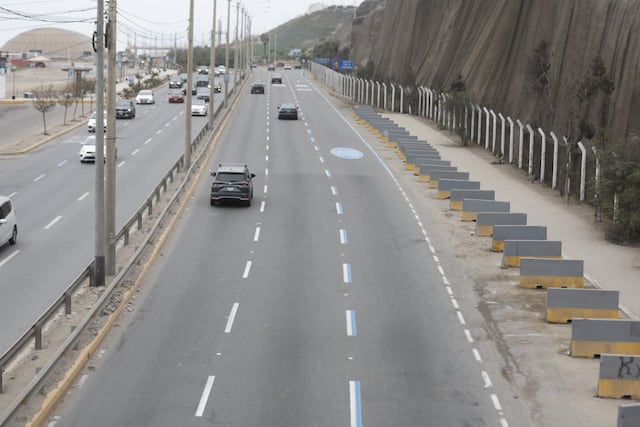 Costa Verde: conductores usan zonas prohibidas como estacionamientos en San Miguel (Fotos: Mario Zapata/GEC)