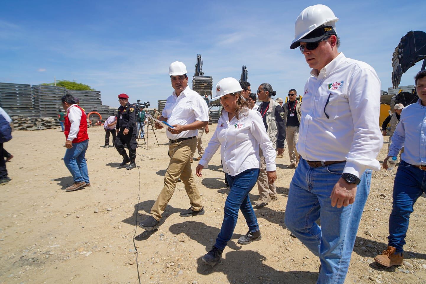 Gobernador regional, Luis Neyra, pide acelerar presupuesto para “Proyecto Especial Alto Piura”.