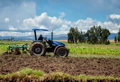 Entregarán 65 tractores a agricultores en La Libertad