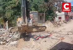 Perené: Desalojan y demuelen viviendas en terrenos considerados de riesgo