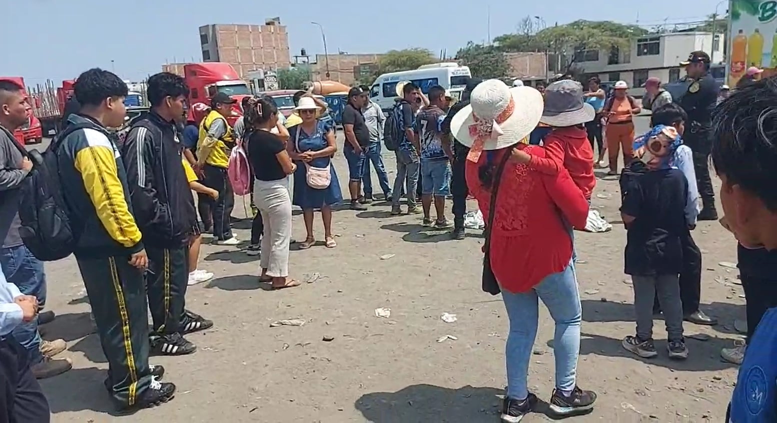 TRAGEDIA EN HUANCHACO: Mujer muere atropellada y sus hijos heridos
