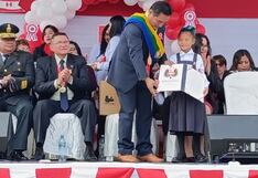 La Libertad: Reconocen a escolar que entonó el Himno Nacional del Perú en quechua