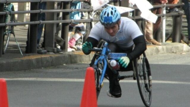 Atleta en silla de ruedas muere en carrera 