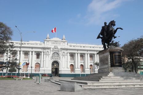 Congreso inicia conformación de comisiones con primeras juntas de portavoces del Senado y Diputados