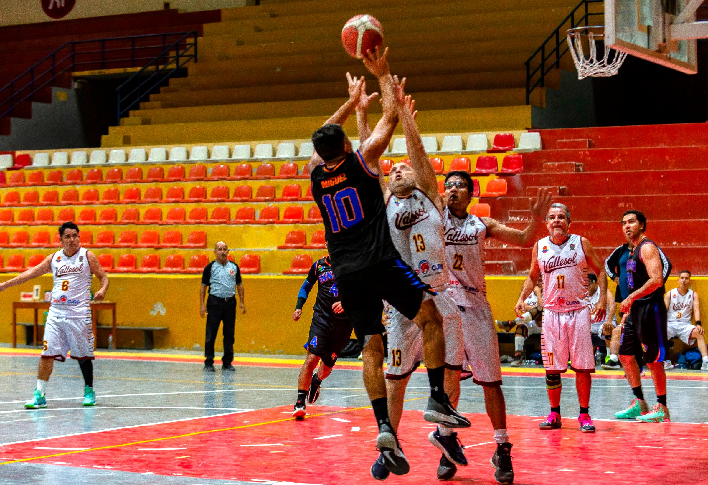 Piuranos gozarán de las competencias de básquet desde el 23 de mayo.