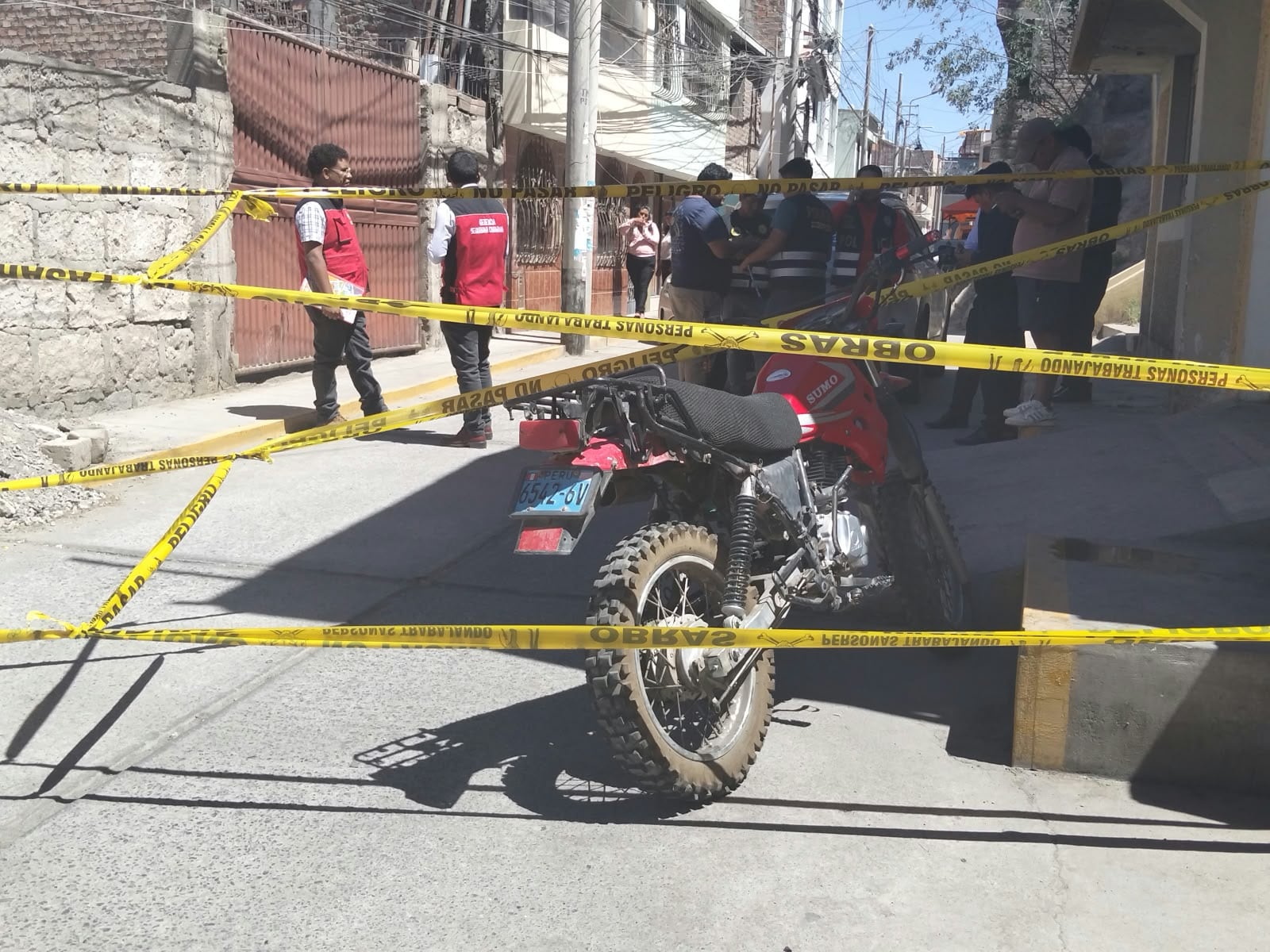 Arequipa: hallan moto que habrían utilizado en atentados con explosivos en Miraflores (Foto: GEC)