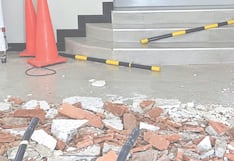 Trujillo: Se cae parte del techo de la Municipalidad Distrital de Salaverry