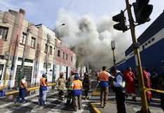Incendio en La Victoria: EsSalud evacúa pacientes del Hospital Almenara