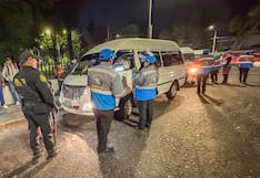 Inspectores de Transporte de Arequipa casi son atropellados por conductor de combi informal