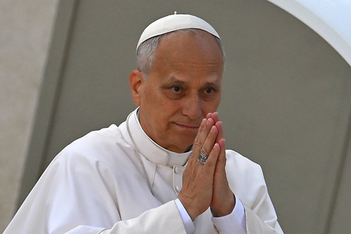 Durante una misa en el Vaticano, el pontífice destacó los progresos en las negociaciones impulsadas por Estados Unidos y pidió el fin de la violencia en Medio Oriente. (Foto de Andreas SOLARO / AFP)