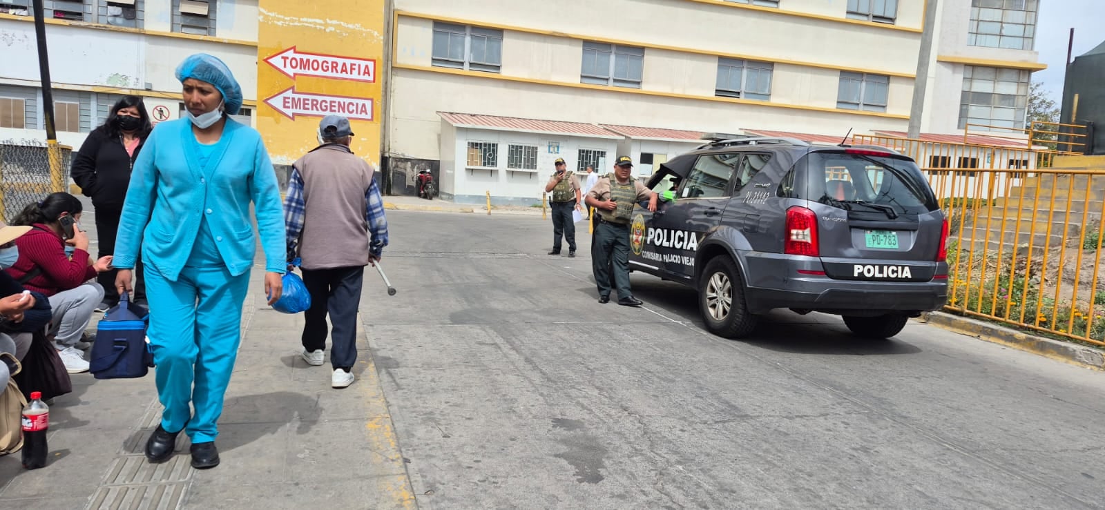 Hombre llegó con vida al hospital, pero murió durante la atención. Foto: Pedro Torres