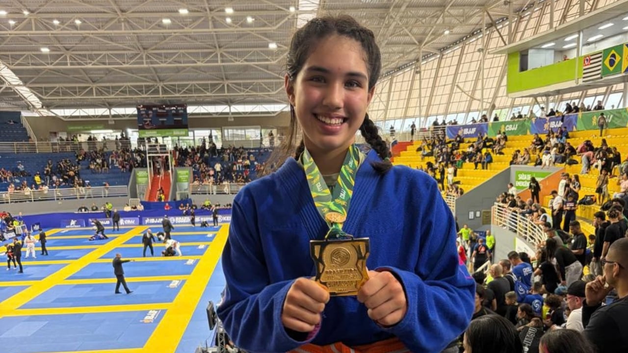 La joven deportista alcanzó el primer lugar en los campeonatos brasileños infantiles Gi y No-Gi de la CBJJ. Ahora se prepara para nuevas competencias en Perú.