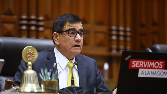 José Williams pide que Comisión de Ética “adopte acciones pertinentes” contra Jorge Flores Ancachi