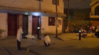 Asesinan de tres balazos a hombre en la puerta de su casa en San Juan de Miraflores (VIDEO)