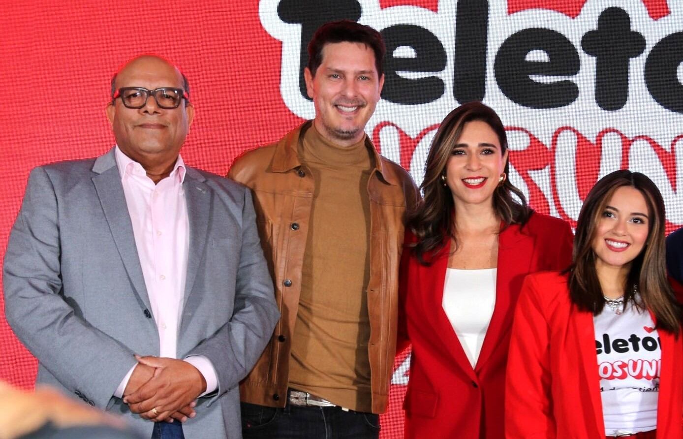 El destacado artista compuso la canción base de solidaridad y unión de los peruanos..