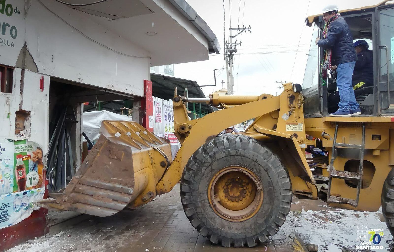 Derrumbaron las antiguas instalaciones de uno de los mercados más emblemáticos de Cusco.