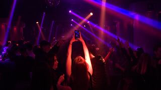 España: miedo e inseguridad en discotecas por misteriosos pinchazos 