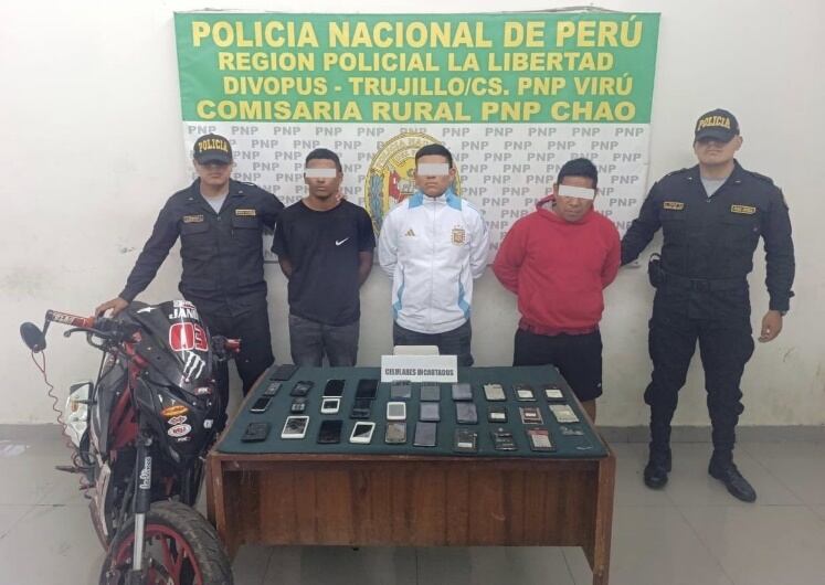 Entre los detenidos hay un menor de edad. También se intervino a la persona que compraba los equipos robados.