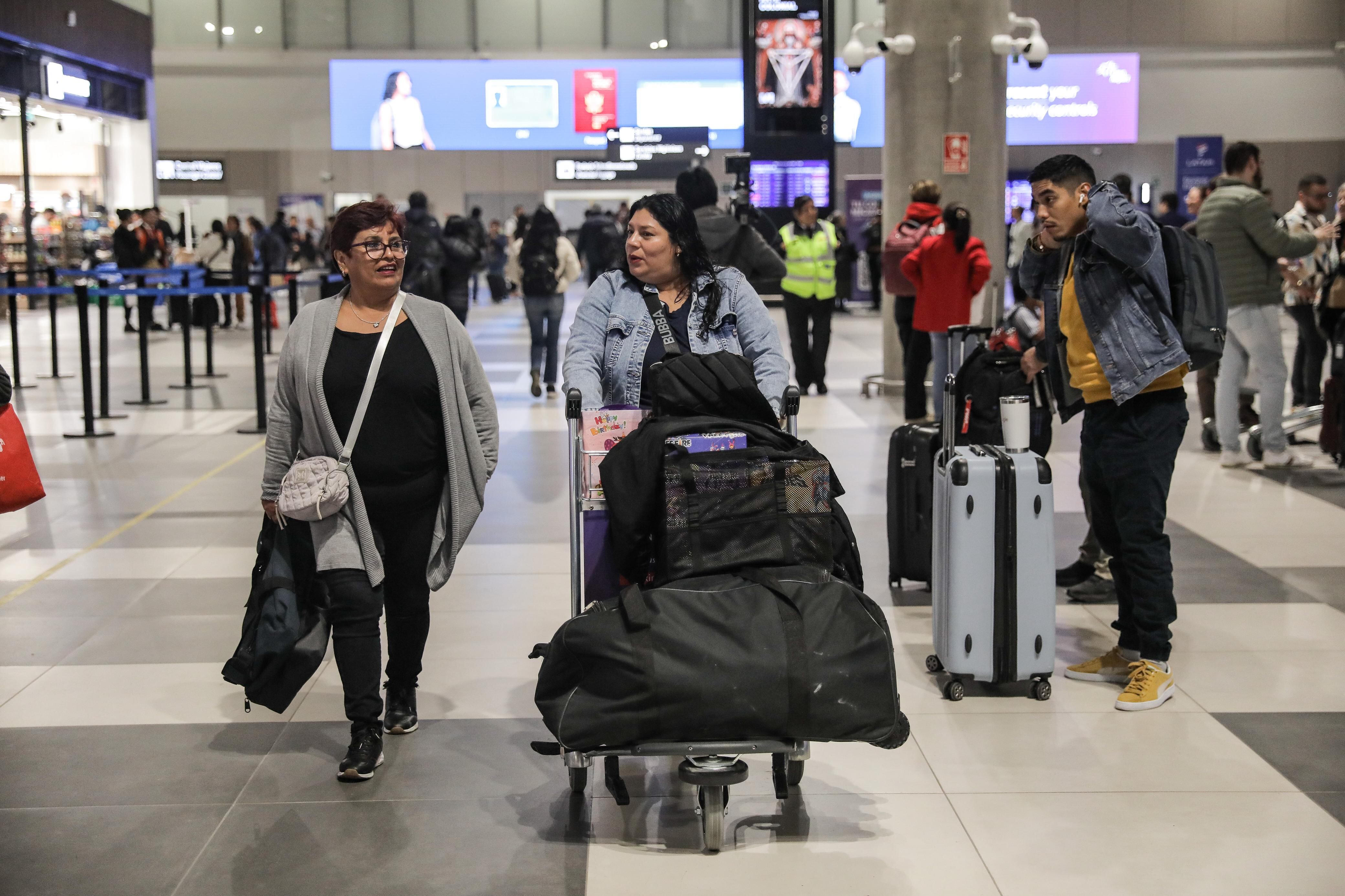 El gremio turístico advierte que las fallas operativas en el nuevo terminal aéreo generan desconfianza entre viajeros y afectan la imagen del país.