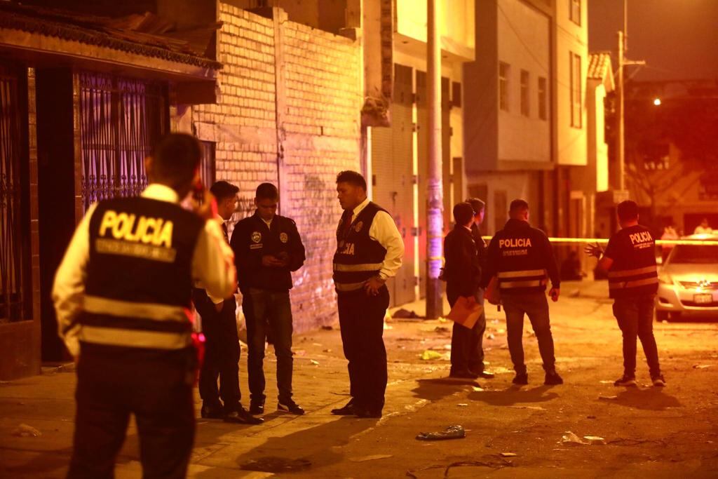 Delincuente es abatido por policía vestido de civil. Foto: César Grados/GEC