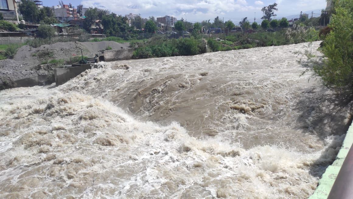 Aumentó caudal del río Chili en Arequipa. Foto: GEC.
