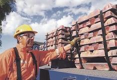 El oro y el cobre salvan al Perú de debacle fiscal por el crecimiento de sus precios