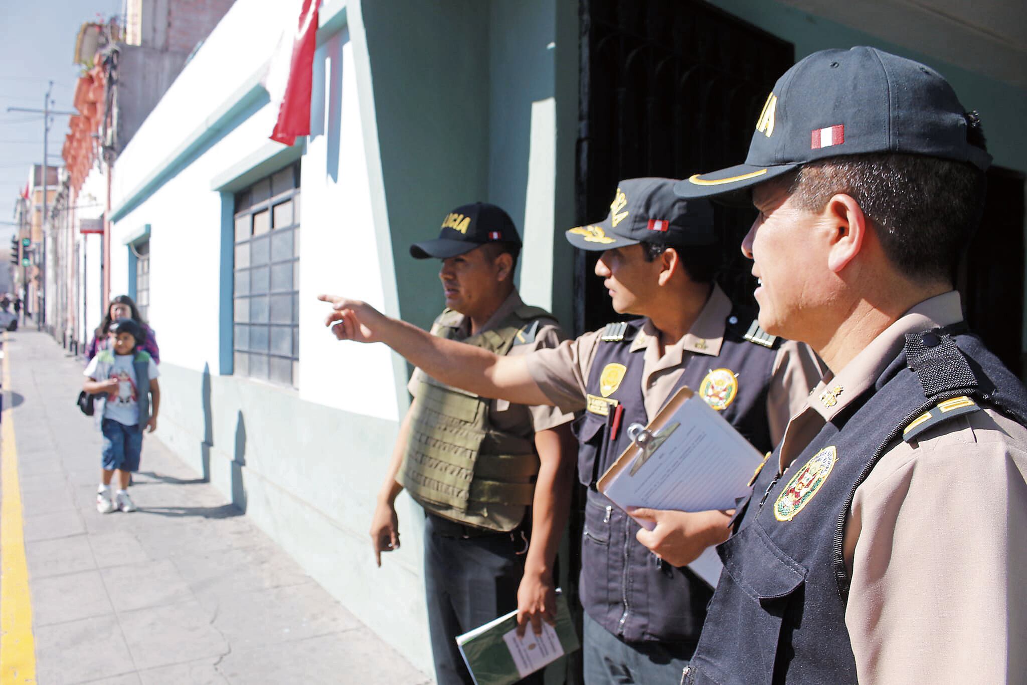 En Arequipa existen 7 mil agentes entre oficiales y suboficiales. (Foto: GEC)