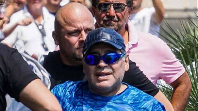 ​Maradona recibe la ciudadanía honorífica napolitana