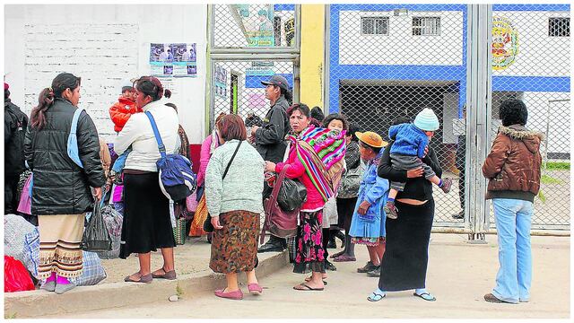 Mujer oculta droga en sus partes íntimas para ingresarlas al penal 