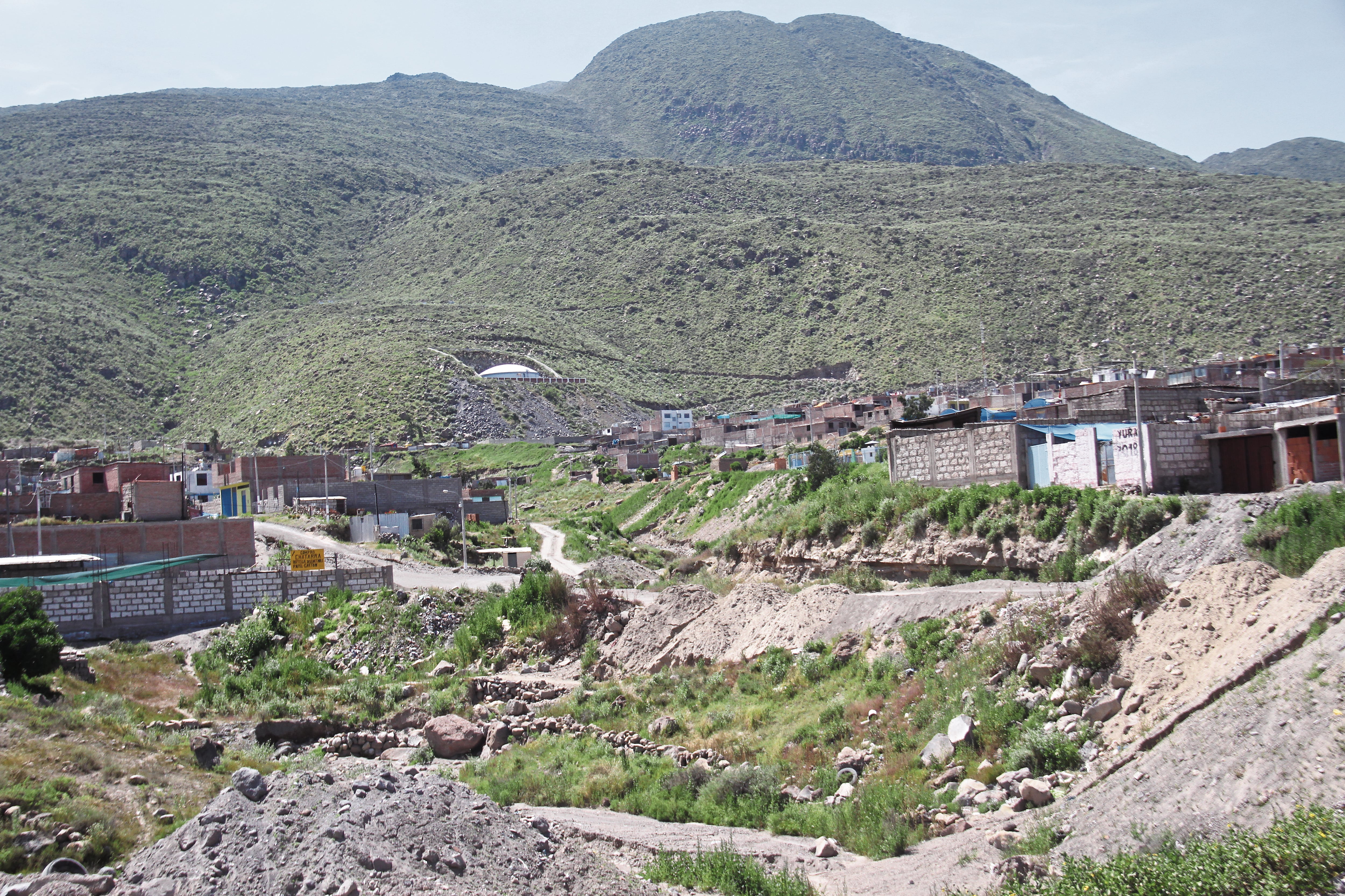 La ciudad de Arequipa creció de manera violenta y en zonas peligrosas. Foto: GEC.